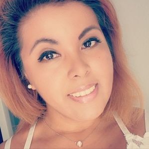 Meet your Posher, Magaly